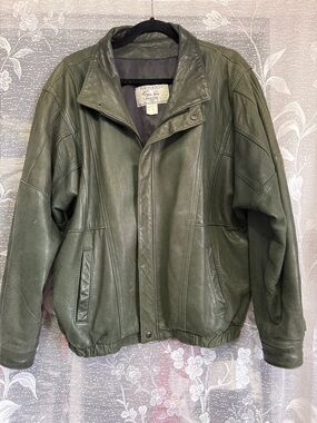 Vintage the Old Mill green buttery soft leather jacket